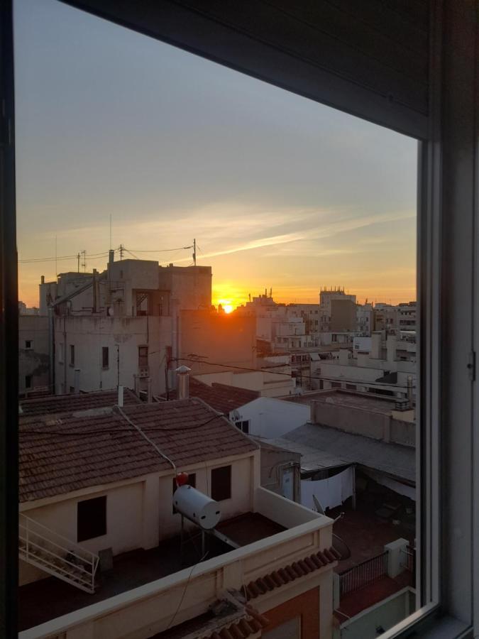 Apartamento Centrio, Teatro Alicante Luaran gambar