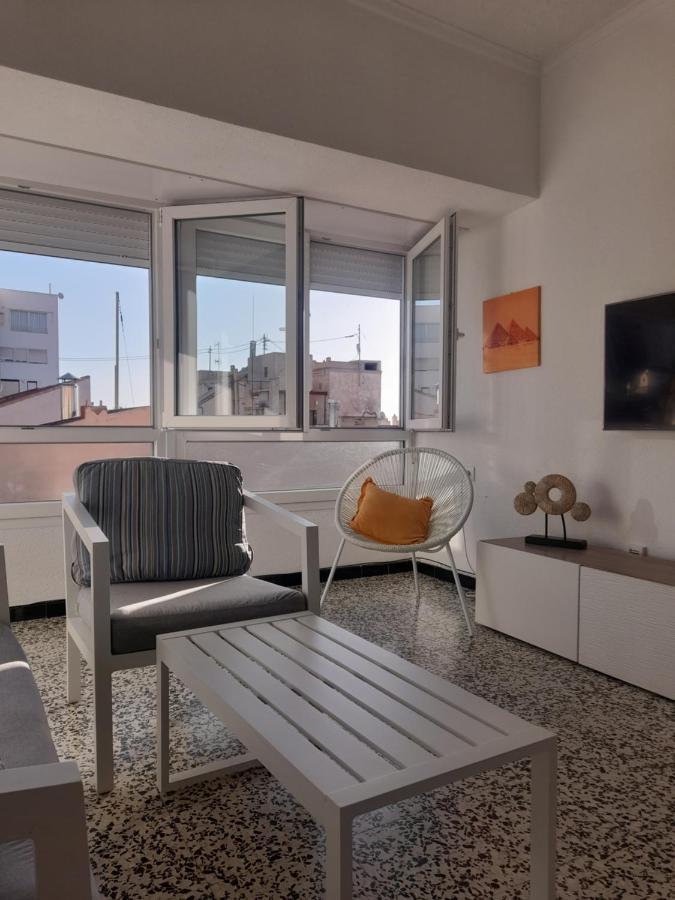 Apartamento Centrio, Teatro Alicante Luaran gambar