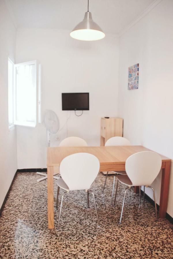Apartamento Centrio, Teatro Alicante Luaran gambar